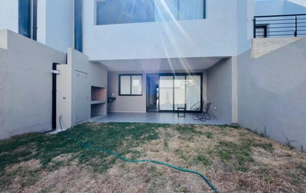 Duplex Chacra del Norte, DUPLEX EN CHACRAS DEL NORTE A ESTRENAR